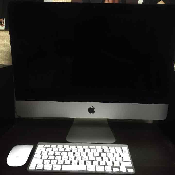 iMac21.5インチ 1TB
