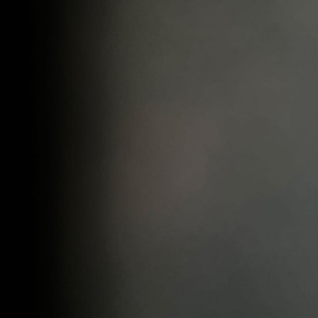 まみ］カメラ2台