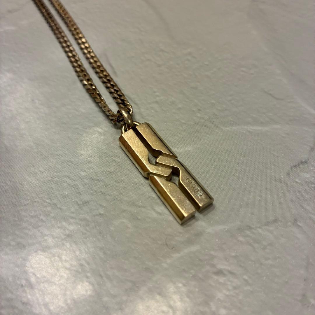 GUCCI ノット　プレートネックレス　箱付