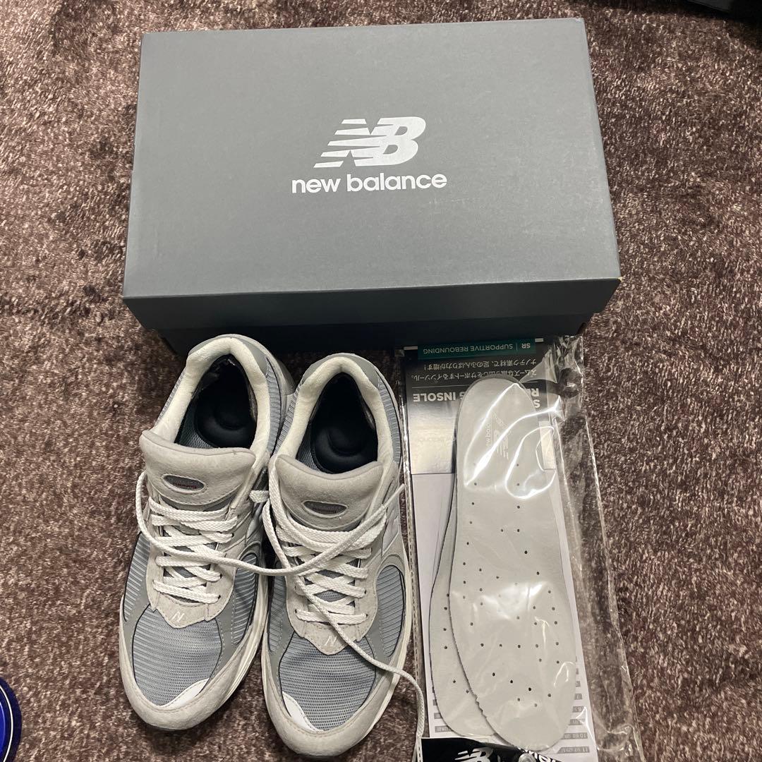 ニューバランススニーカー2002rゴアテックス
