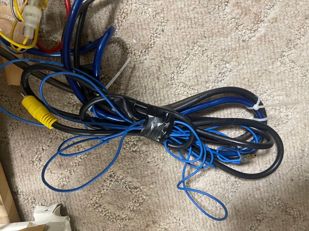 ALPINE ウーファー用エンクロージャー