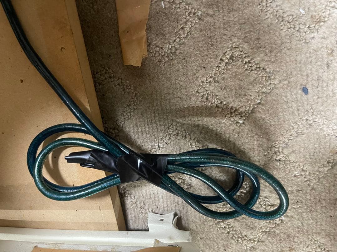 ALPINE ウーファー用エンクロージャー