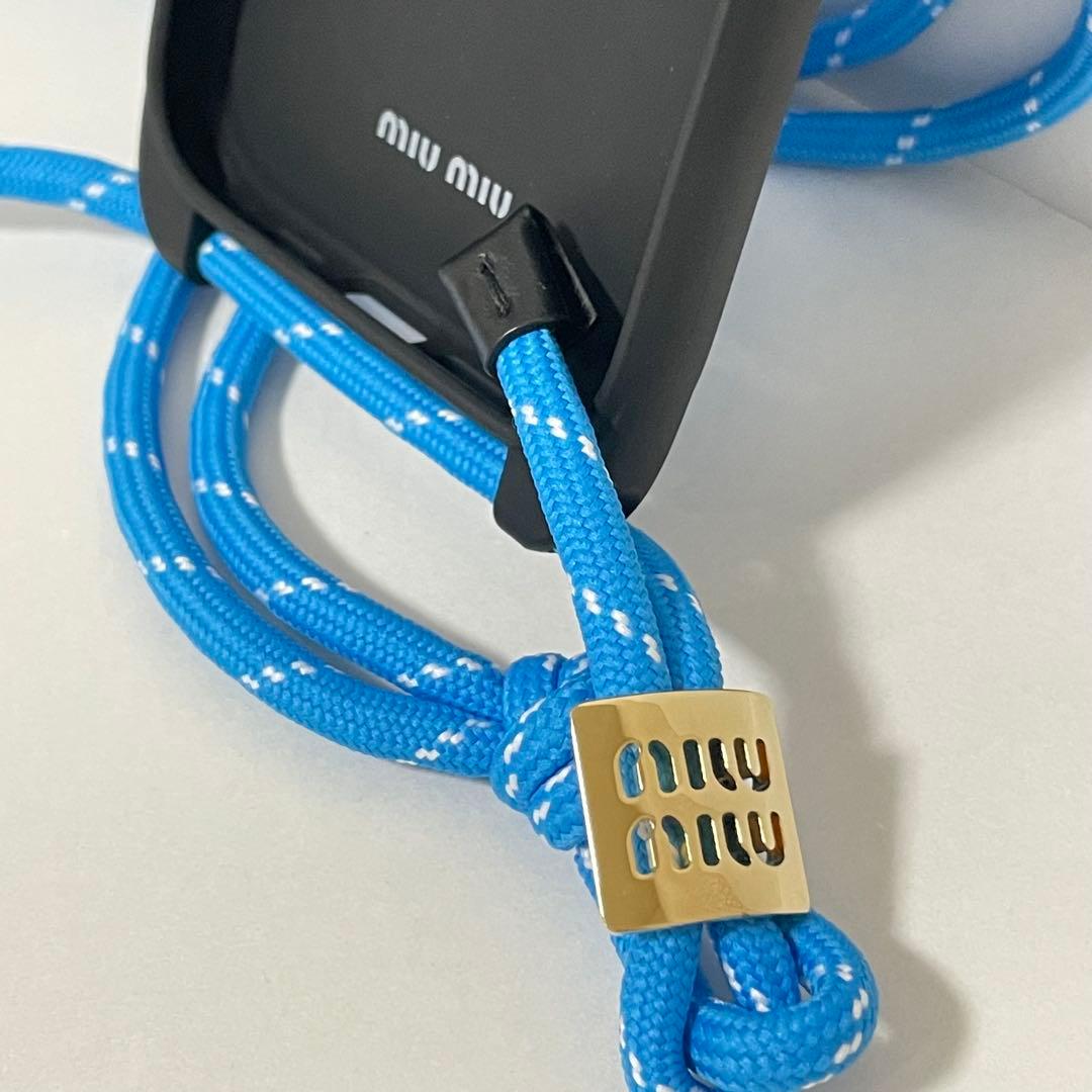 値下げ交渉可⭐️新品 ミュウミュウ iPhone15 スマホケース ストラップ付き