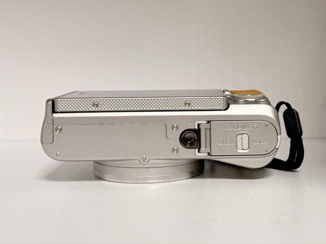 断*離様 Canon PowerShot SX740 HS シルバー コンデジ