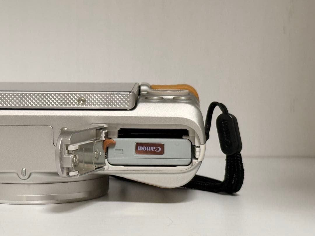 断*離様 Canon PowerShot SX740 HS シルバー コンデジ