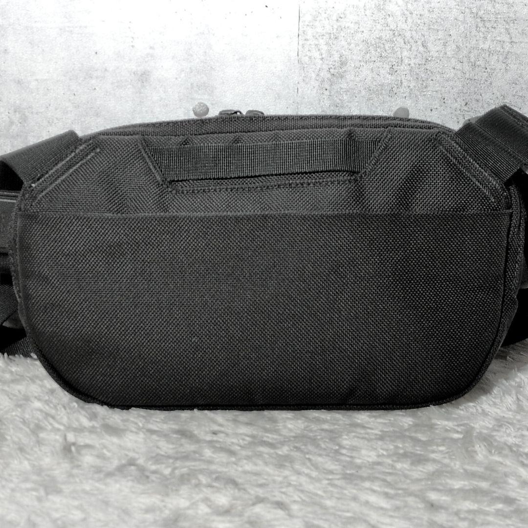 【極美品 現行】Aer Day Sling 3　ボディバッグ　ブラック