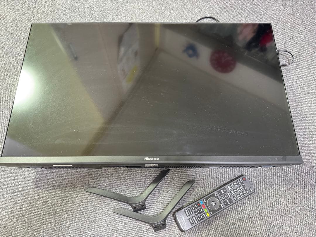 【美品】Hisense 液晶テレビ 本体 32v型　2023年製