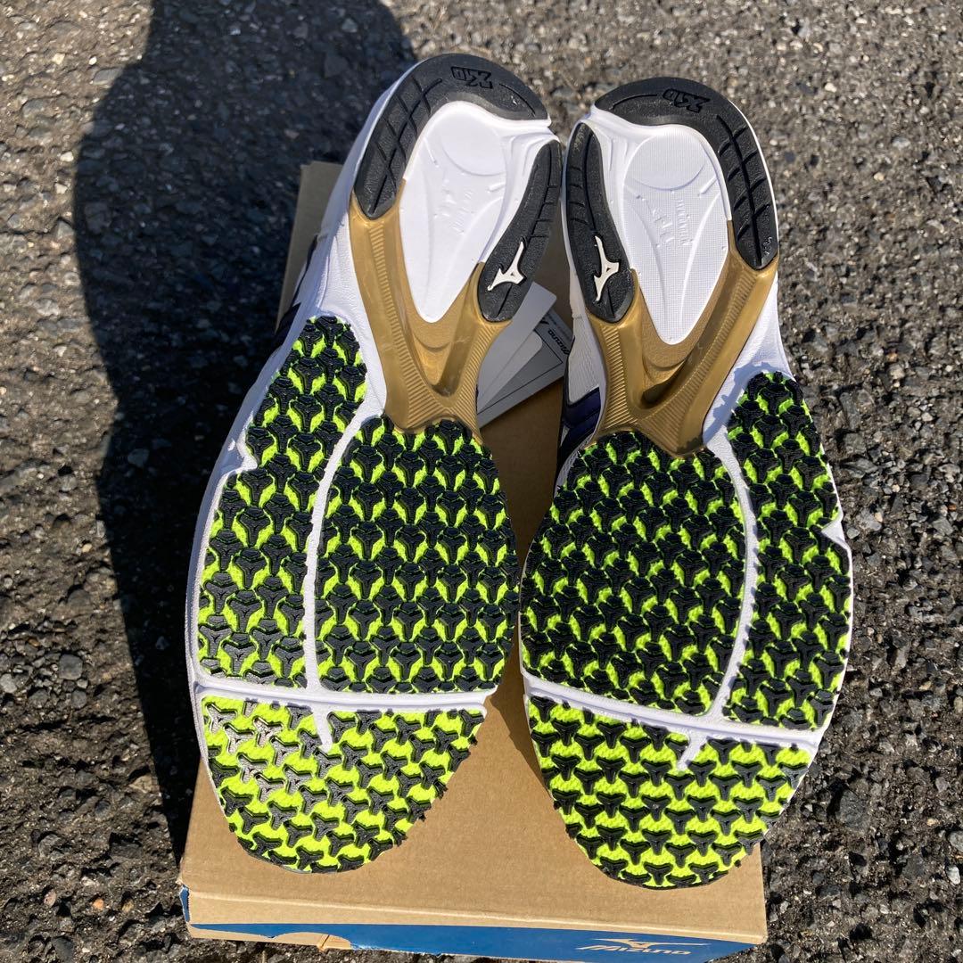 ミズノ　レーシングシューズ