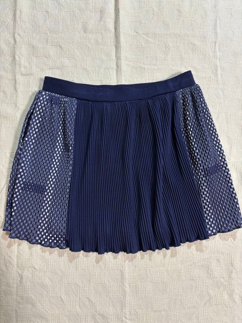 テニスウェア　フィラ　セットアップ