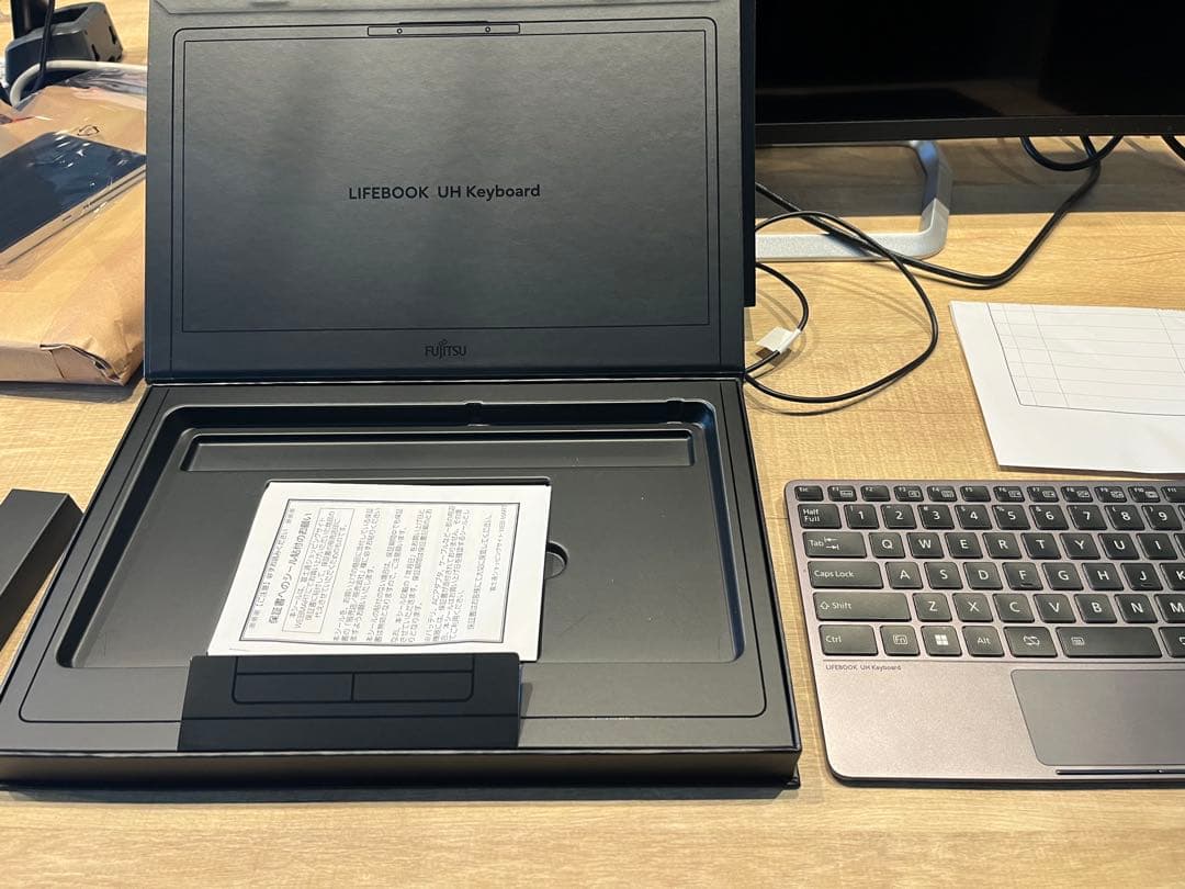 40周年記念 ワイヤレスキーボードLIFEBOOK UH Keyboard