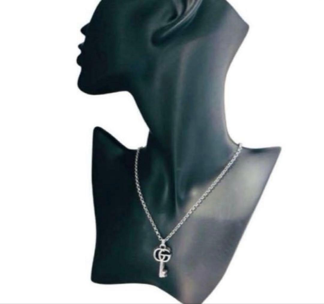 GUCCI グッチ 鍵カギダブルGキーGGアラベスクネックレス