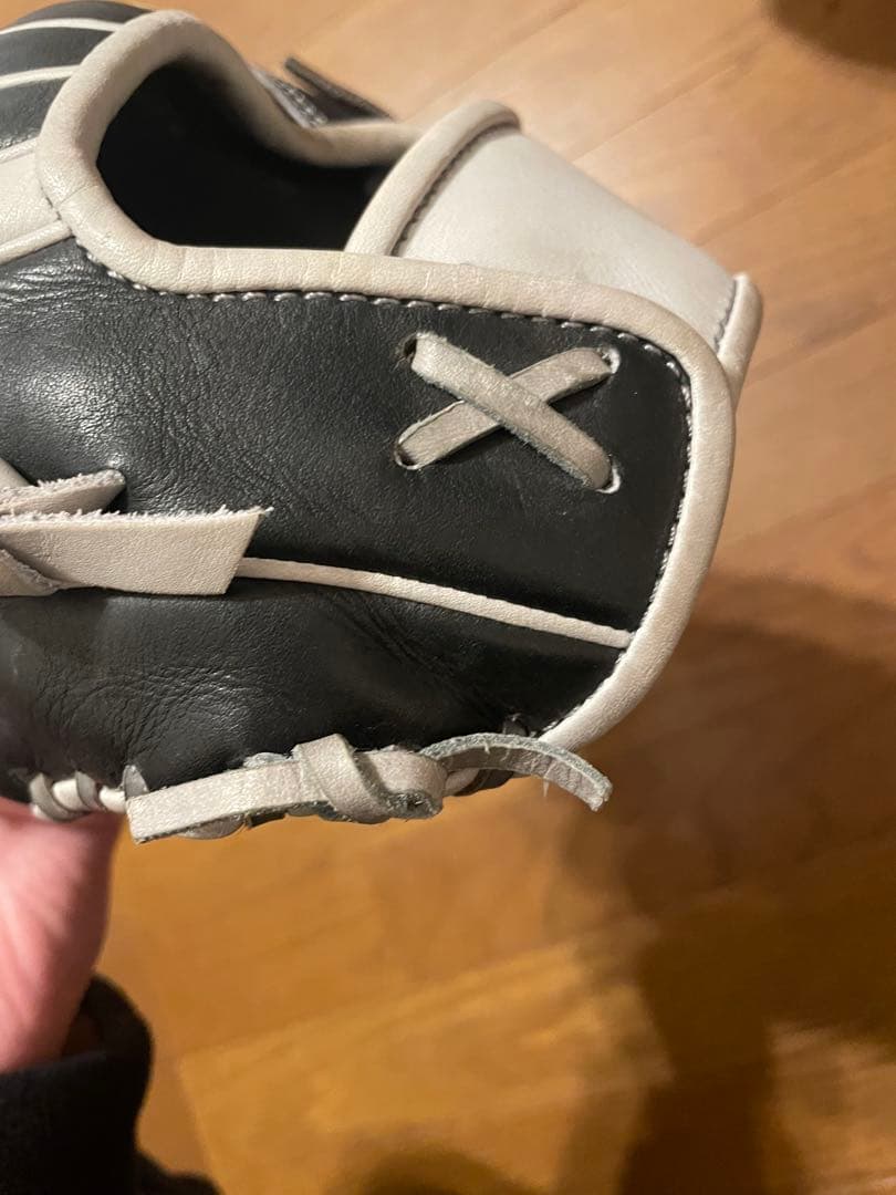 ねこ　ZETT 軟式　吉川尚輝モデル