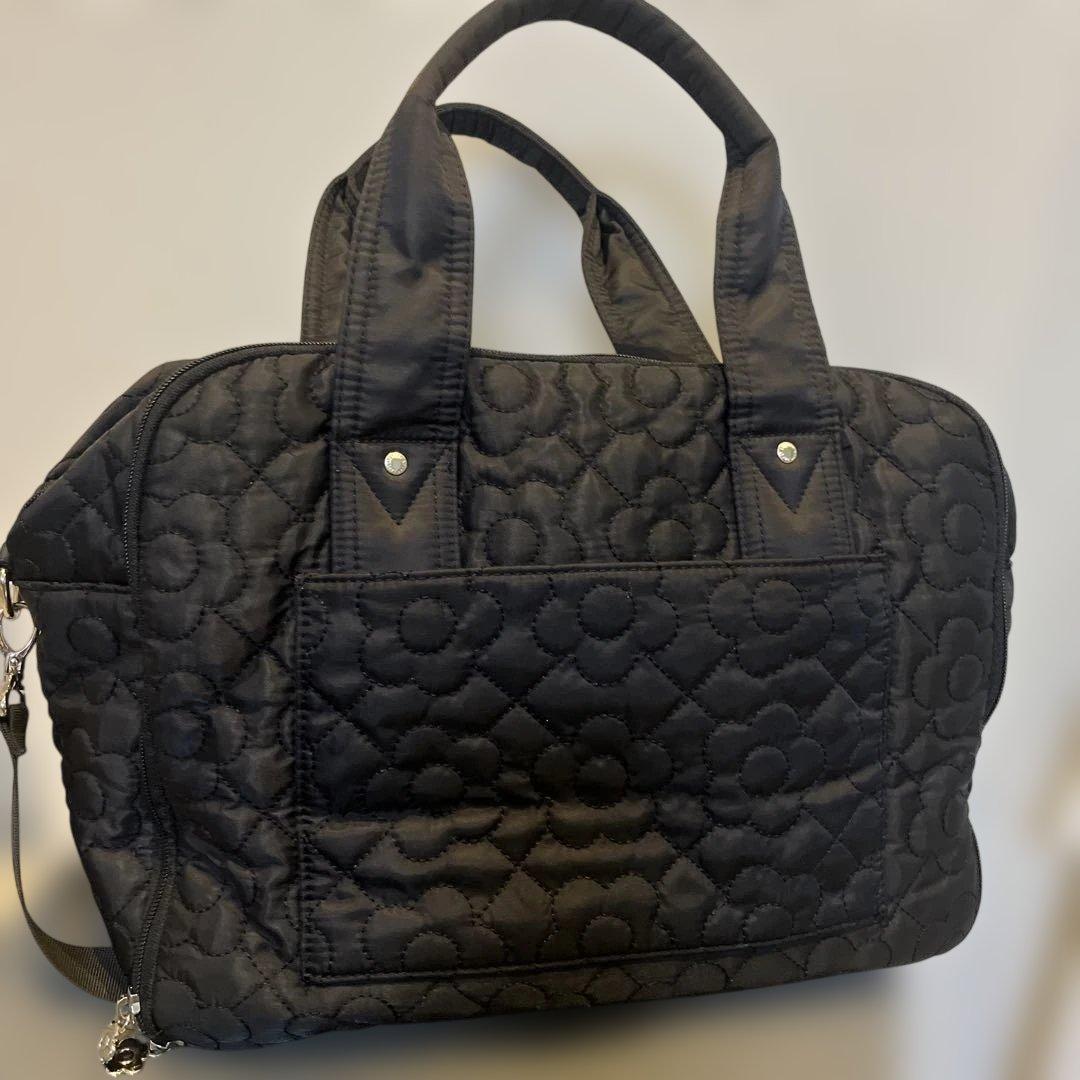 美品　マリークワント　デイジーキルトボストンバッグ　キャリーオンバッグ