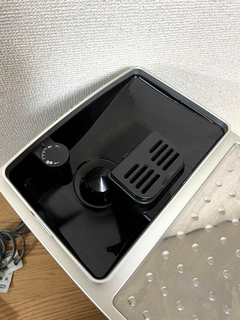 デロンギ 全自動エスプレッソマシン マグニフィカS ECAM22110SBHN