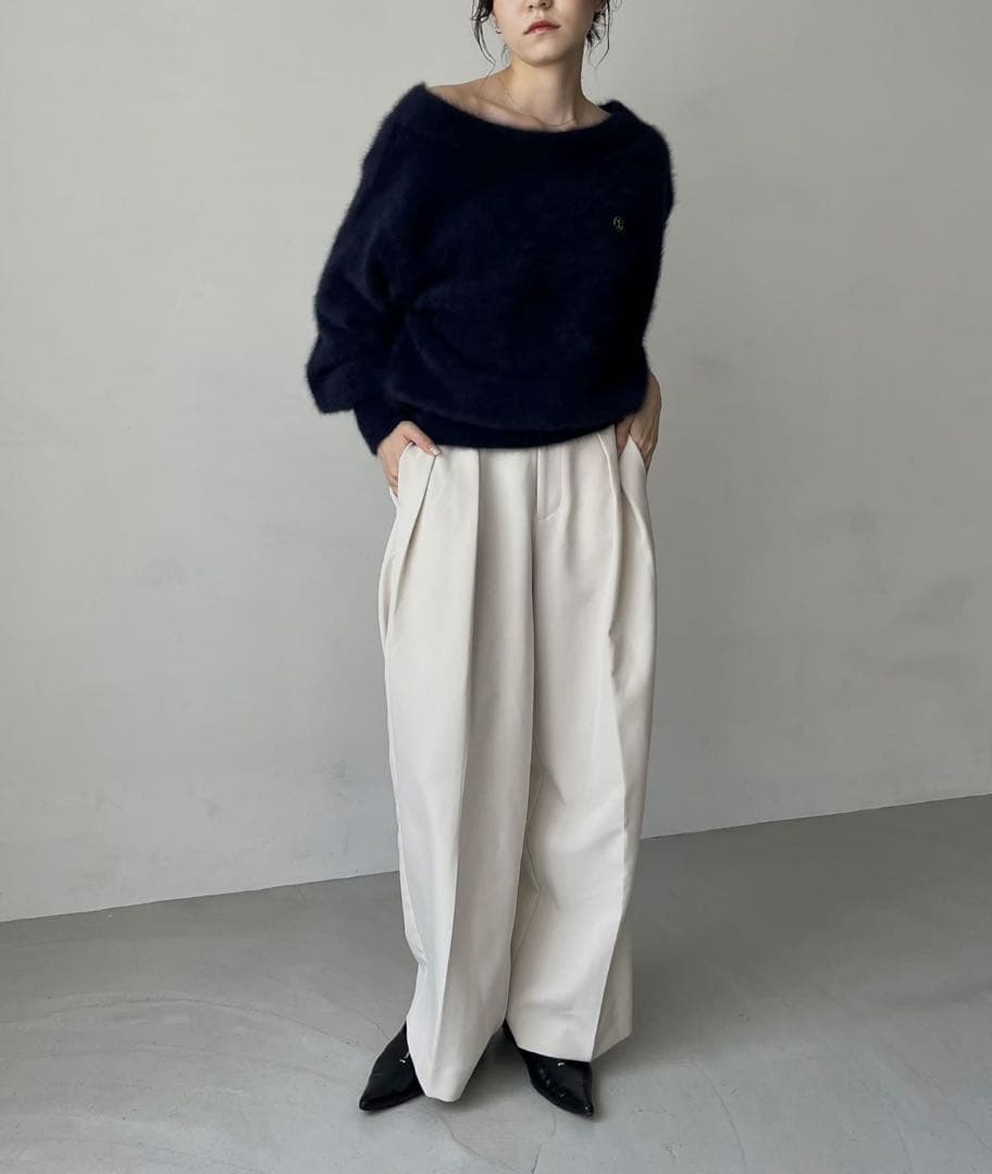 ひよこ　【C.L】FOXカシミアボートネックニット ネイビー