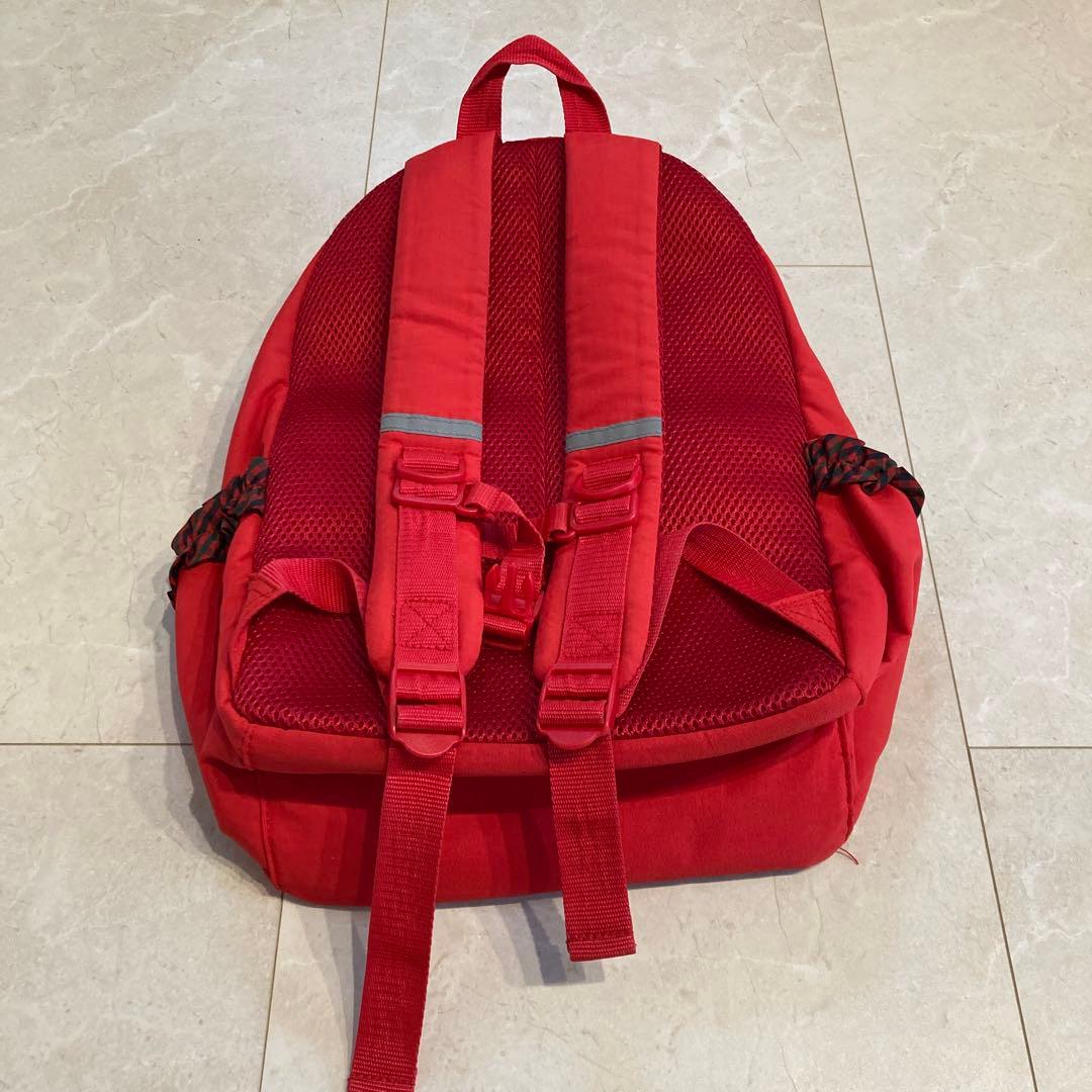 familiar 赤いリュック 中型 フリルポケット