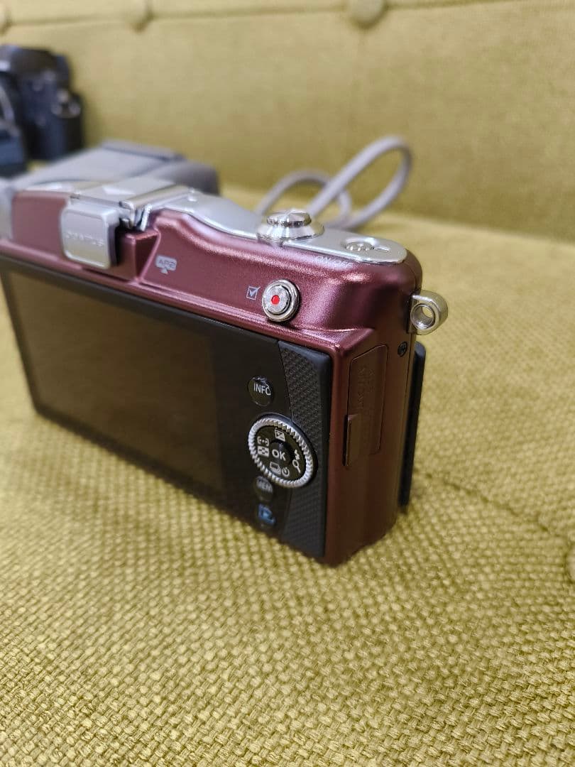 OLYMPUS E-PM１