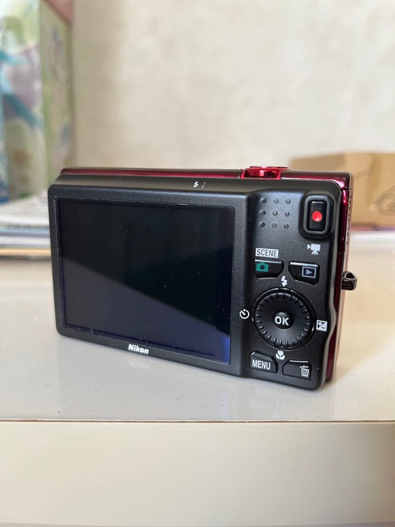 Nikon COOLPIX S6200レッド
