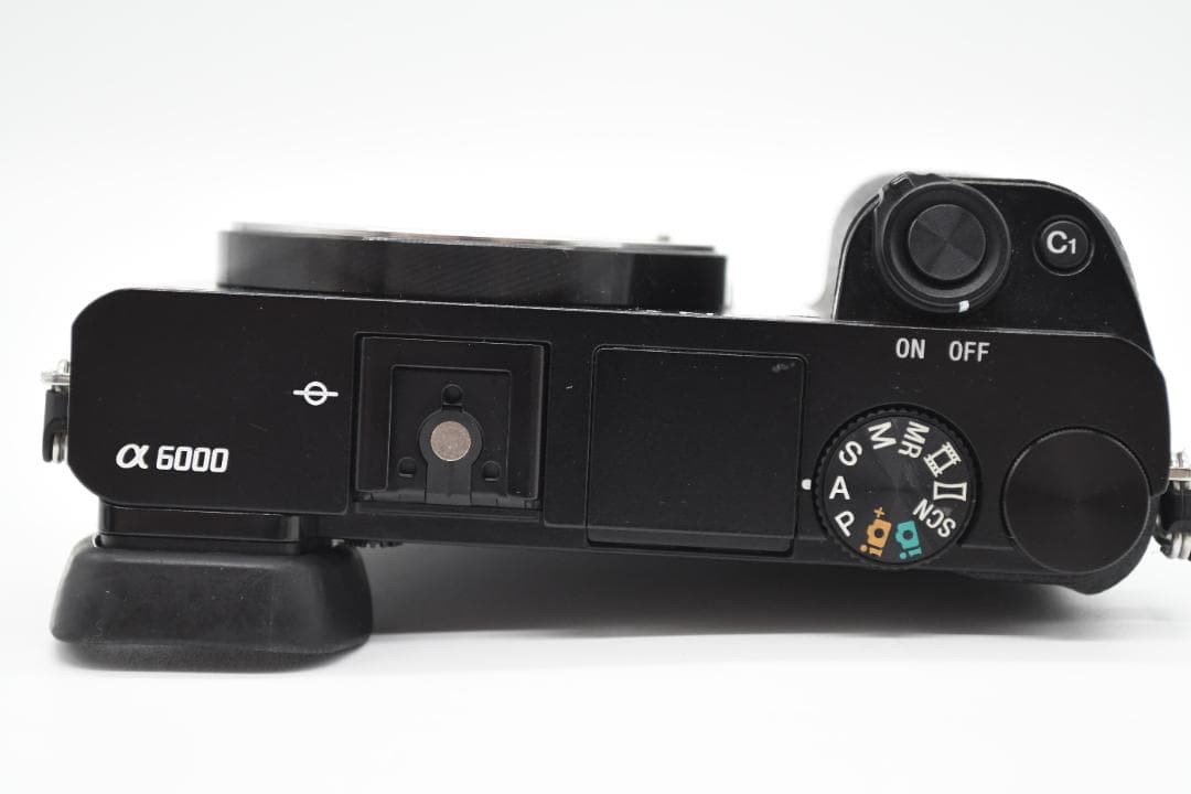 ★美品★ SONY ソニー α6000 ILCE-6000 ボディ ブラック