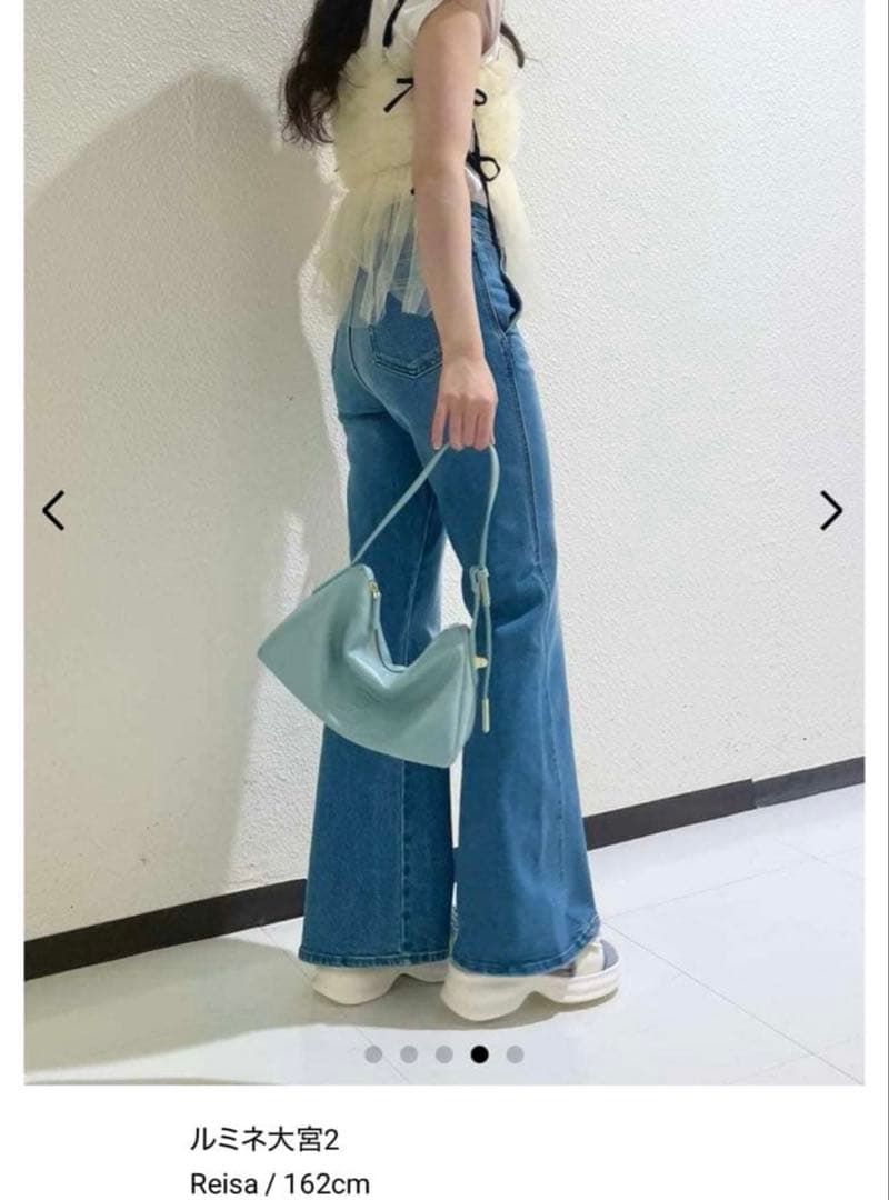 【美品】LILY BROWN ストレッチフレアデニムパンツ 1 (M)