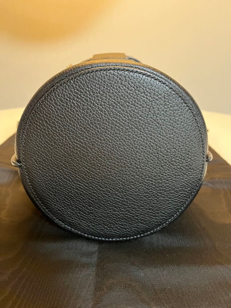 美品✨✨ セリーヌ　ナノレザー ビッグバケットバッグ サッチェルバッグ　ブラック