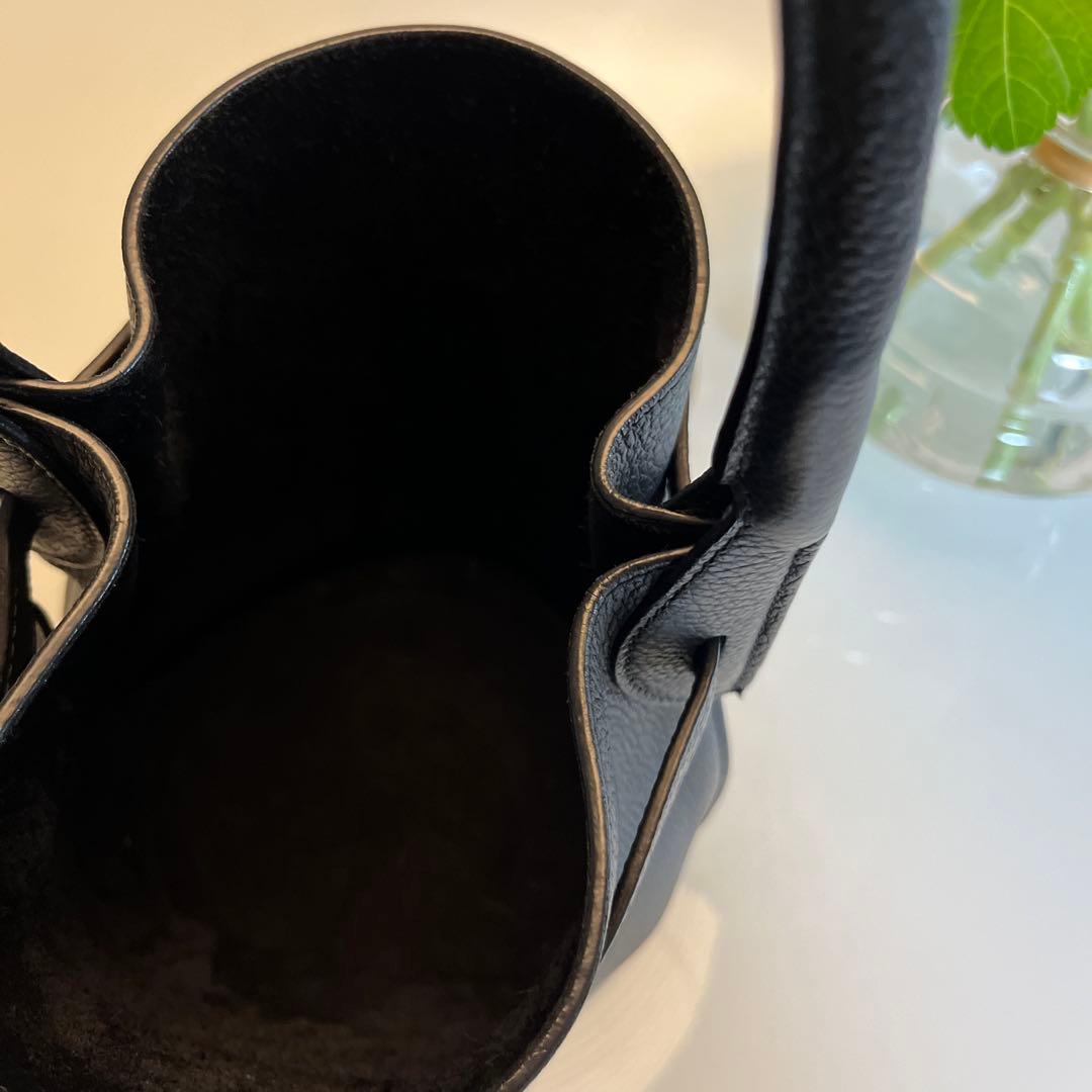 美品✨✨ セリーヌ　ナノレザー ビッグバケットバッグ サッチェルバッグ　ブラック