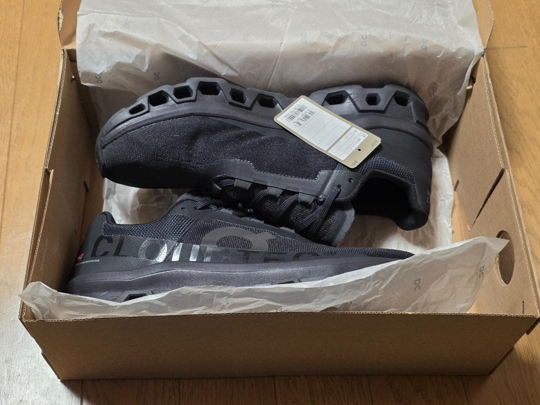 On CloudMonster black 28.0 中古
