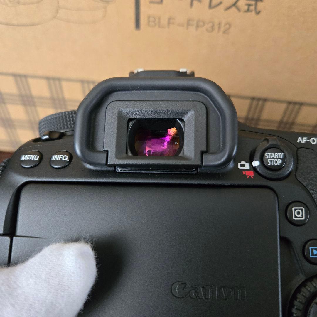 【中古】EOS 80D EF-S 17-85mm 4-5.6 IS USM付