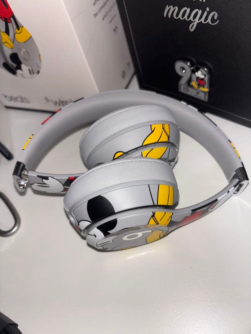 beats ヘッドフォン　激レア　ミッキー