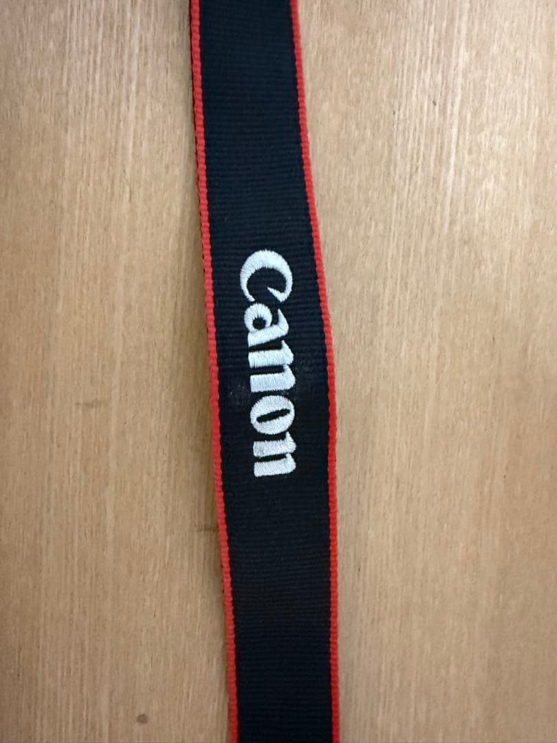 【美品】CANON EOS RP 本体　バッテリー付き