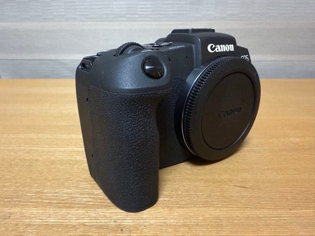 【美品】CANON EOS RP 本体　バッテリー付き
