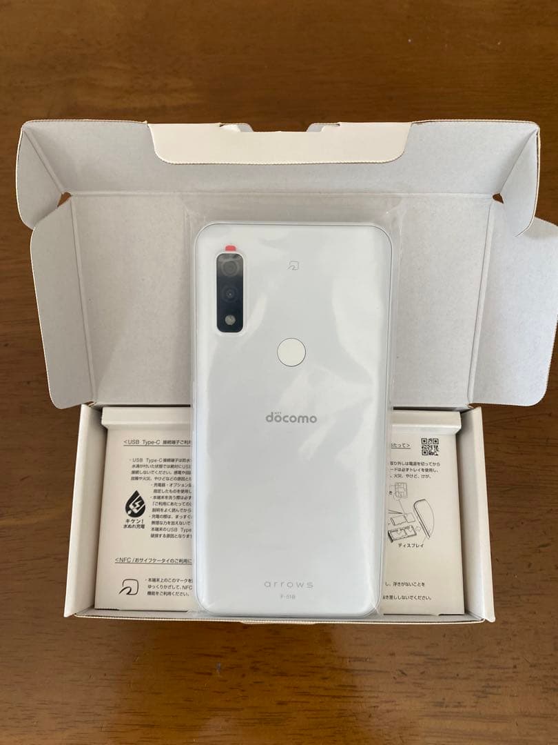 arrows We FCG01 本体　ホワイト