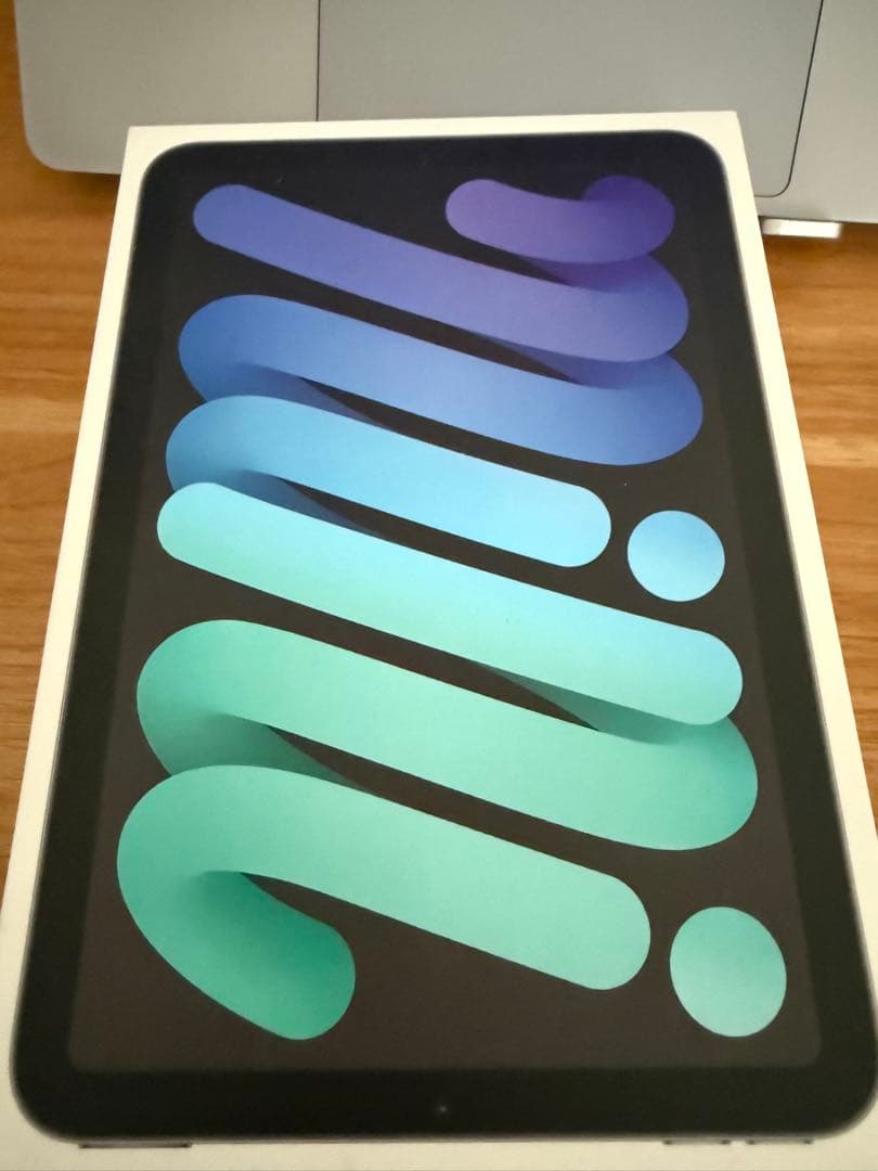 iPad mini 6 ブラック Wi-Fiモデル 64GB ペン付き