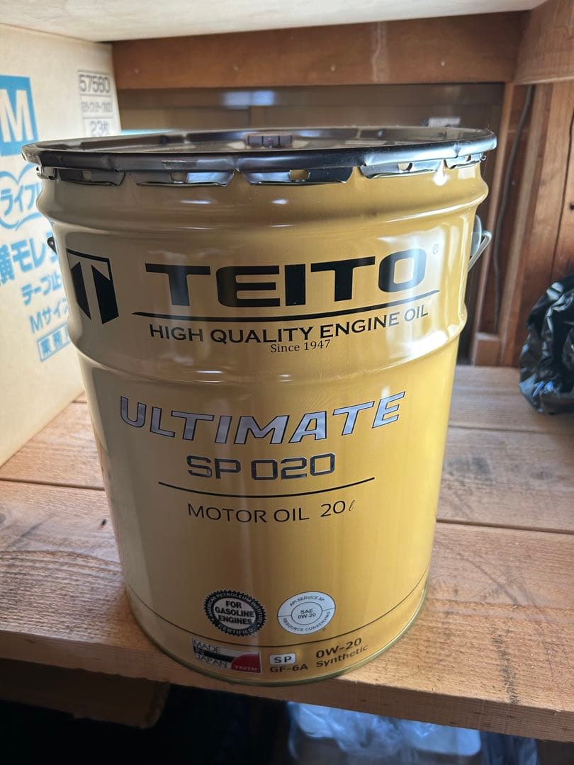 TEITO エンジンオイル　0w-20