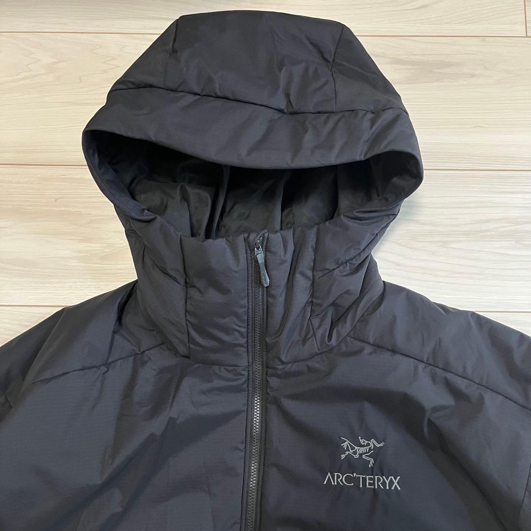 正規品　アークテリクス　アトムAR XLサイズ　ブラック　ナイロン　ソフトシェル