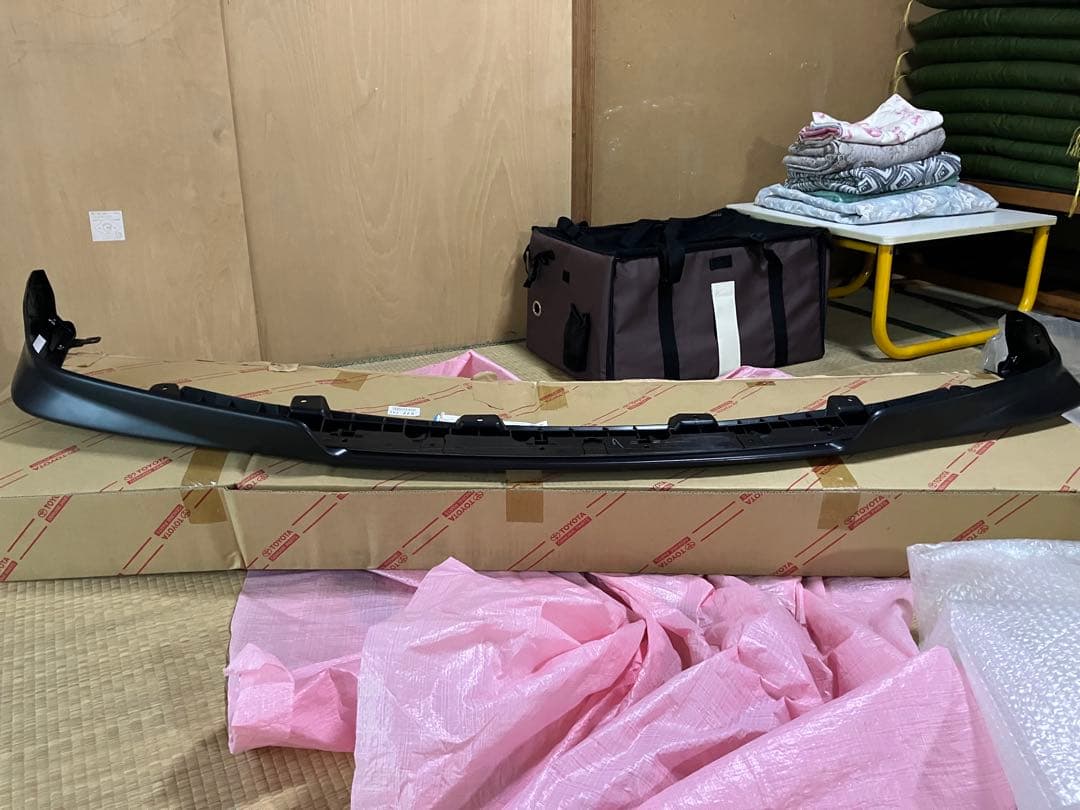 18クラウンアスリート後期 純正フロントスポイラー