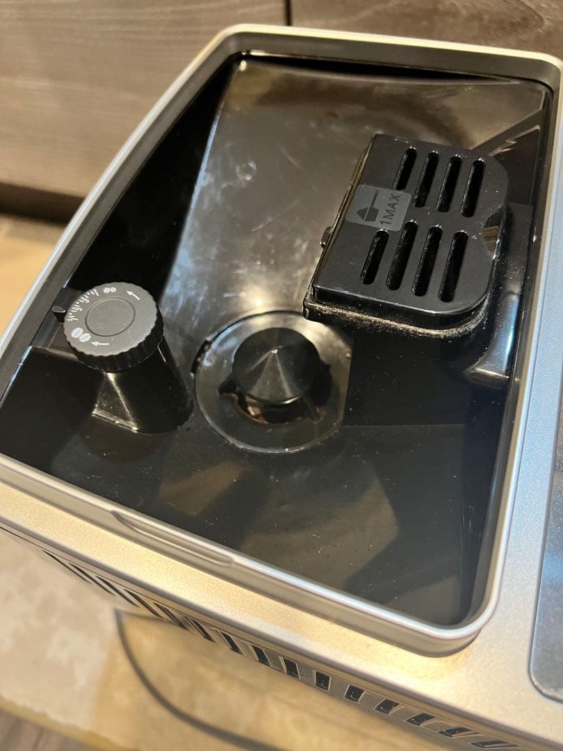 デロンギ マグニフィカSスペリオレ コンパクト全自動エスプレッソマシン