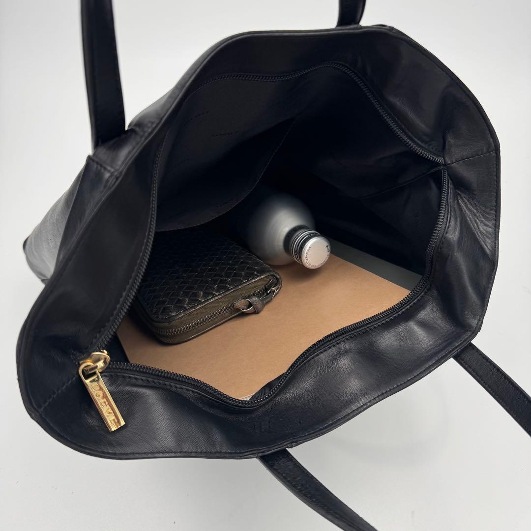 LOEWE ロエベ アナグラム ナッパレザー トートバッグ A4ギリギリ 黒