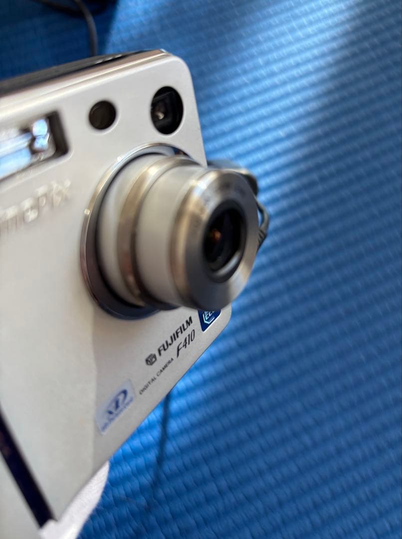 FUJIFILM 富士フイルム　デジカメFinePix F410