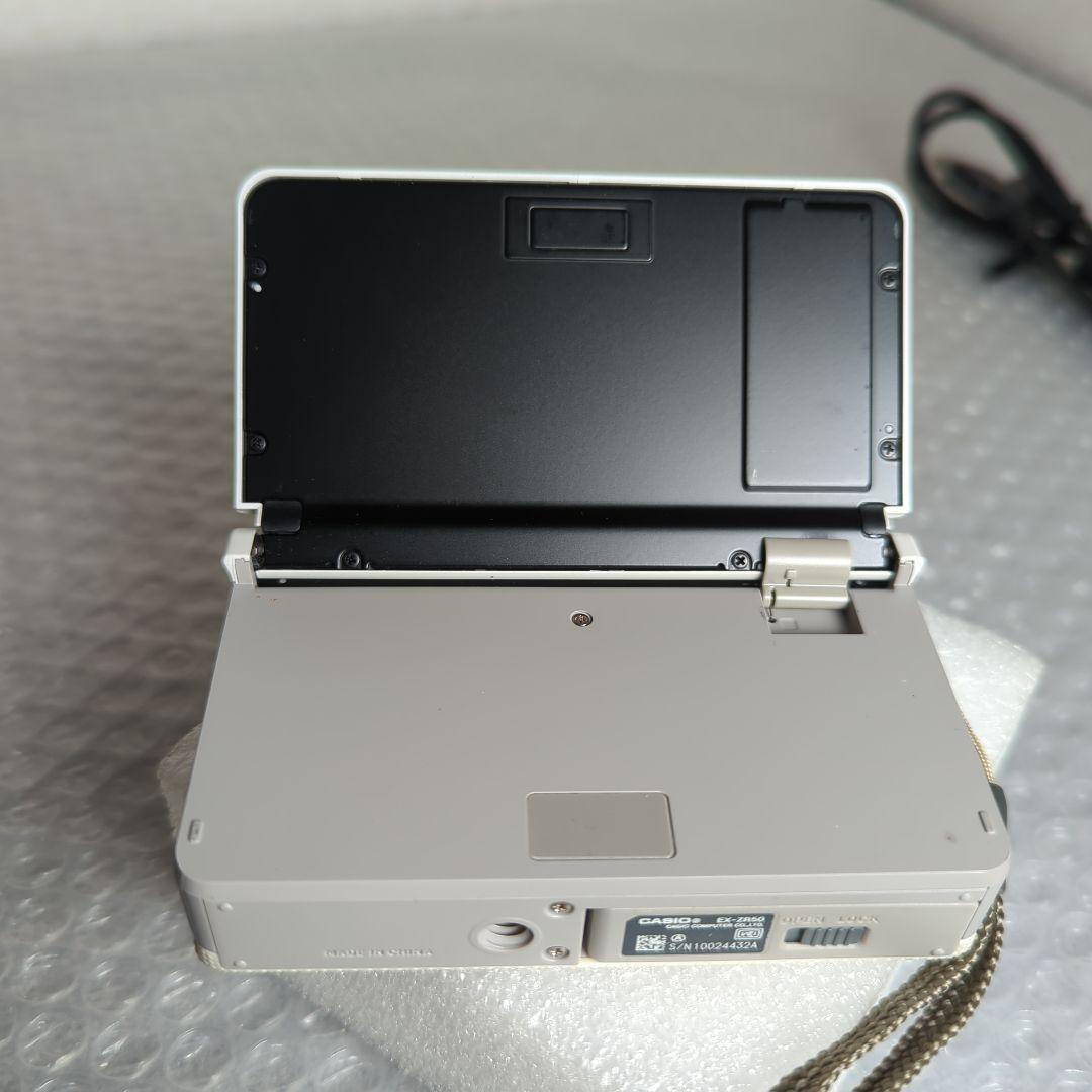 【動作確認済】デジカメ CASIO EXILIM EX-ZR50 ホワイト