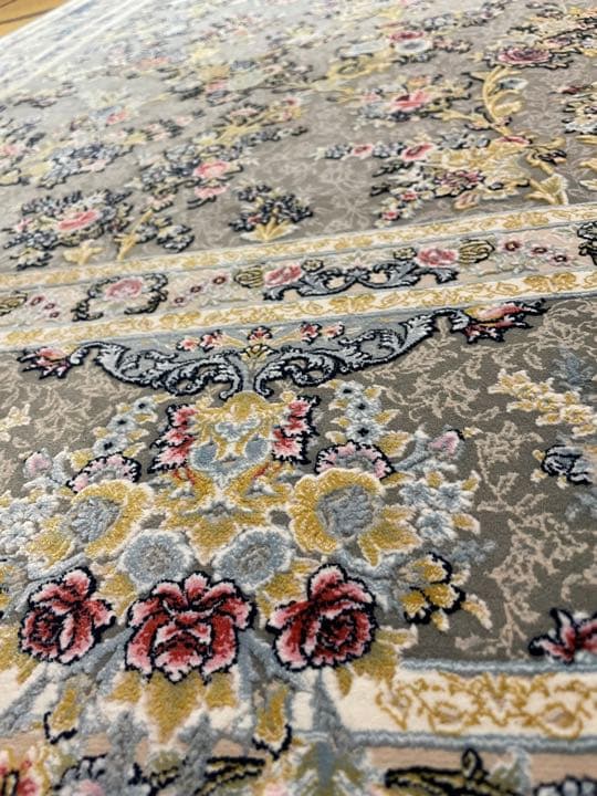 本場イラン産　新品/高級ペルシャ絨毯／超高密度織/カーペット