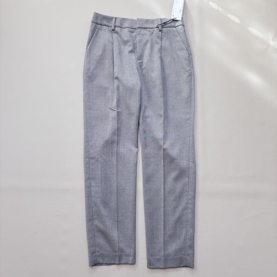 未使用✨BOSCH ボッシュ ノーカラー パンツスーツ 40 グレー チェック