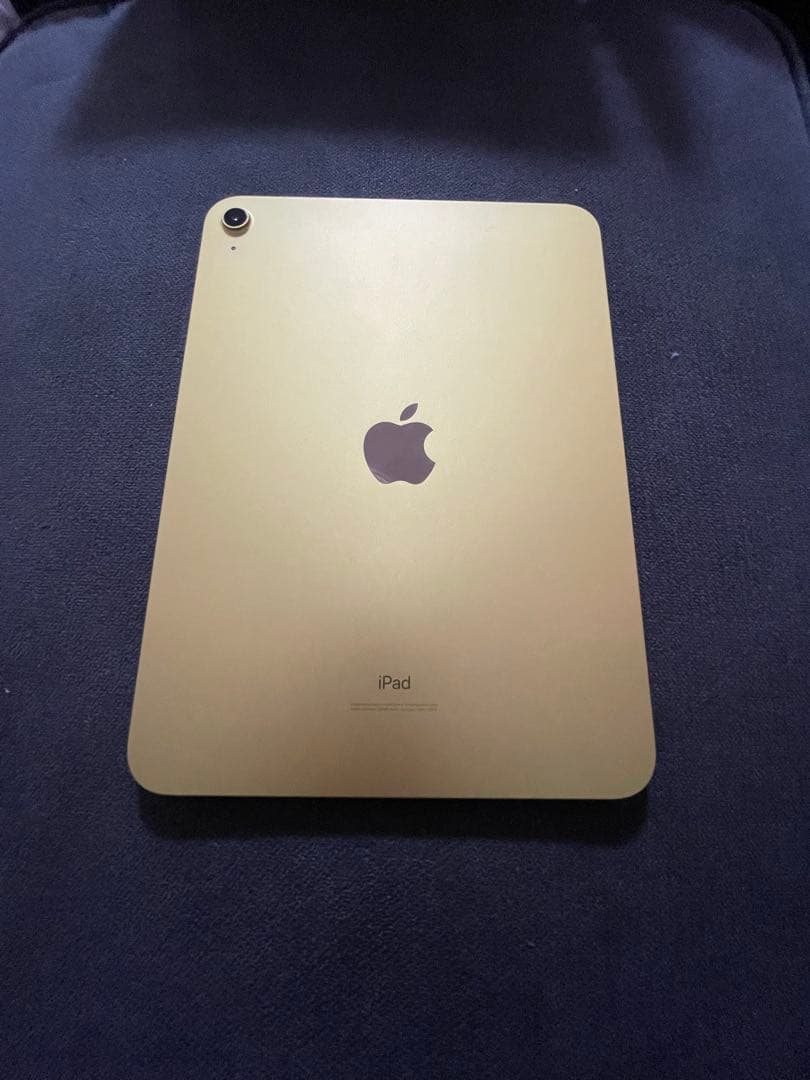 k*様 ipad 10世代　64GB WIFIモデル　美品　完動品