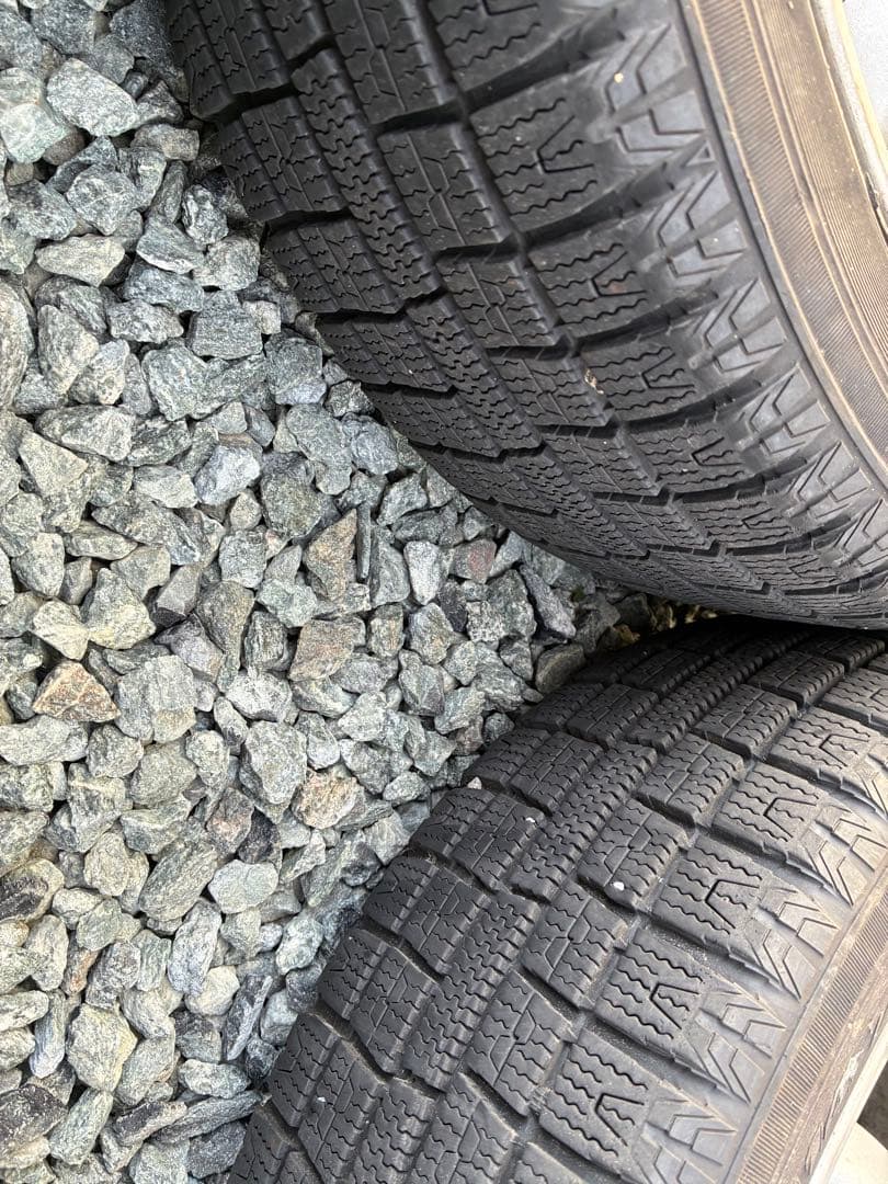 v*7様 ミラジーノ純正　１４インチ