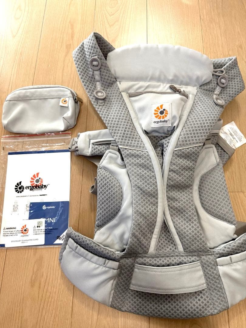 ふぅ様エルゴ　オムニブリーズ　抱っこ紐　パールグレー