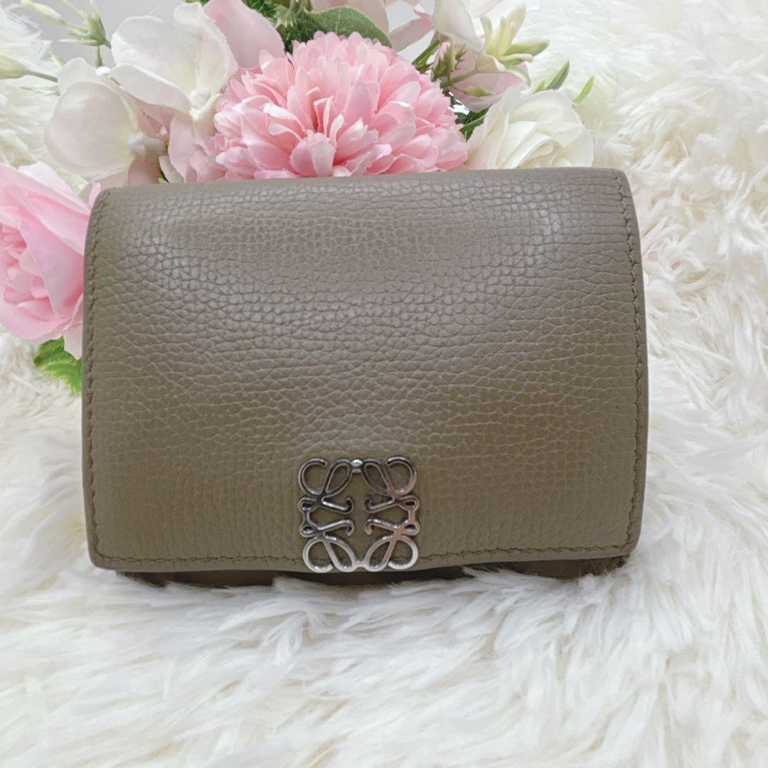 美品✨LOEWE アナグラム トライフォールド ウォレット 三つ折り財布