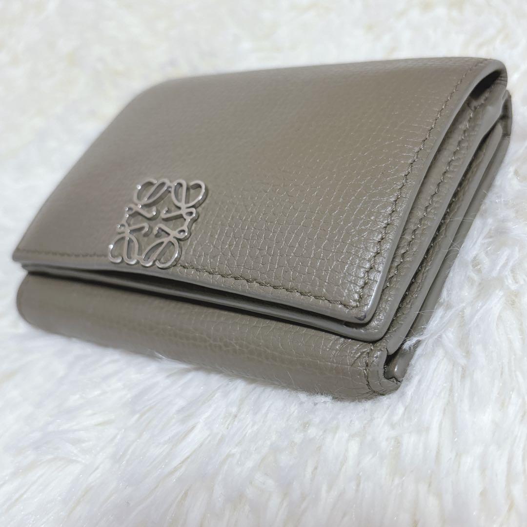 美品✨LOEWE アナグラム トライフォールド ウォレット 三つ折り財布