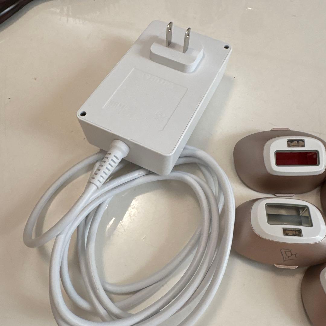 Philips Lumea Prestige 脱毛器 4アタッチメント付き