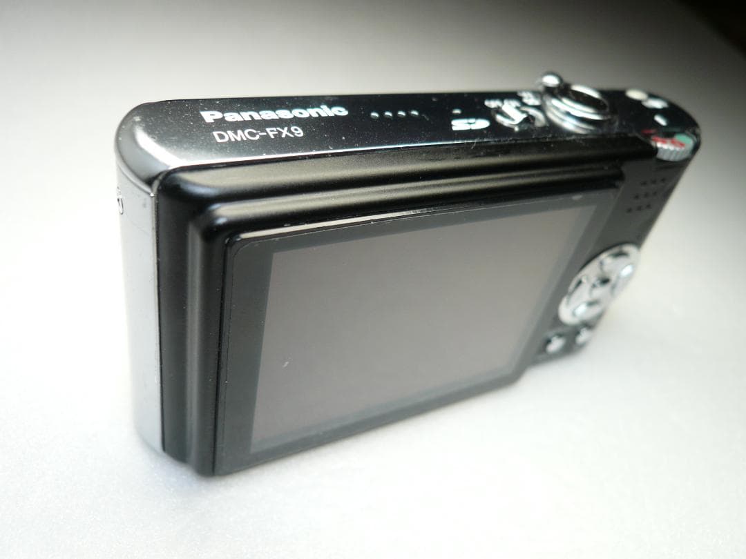 LUMIX★DMC-FX9⚠️一カ所傷有り⭕️安心の実働品★ブラック