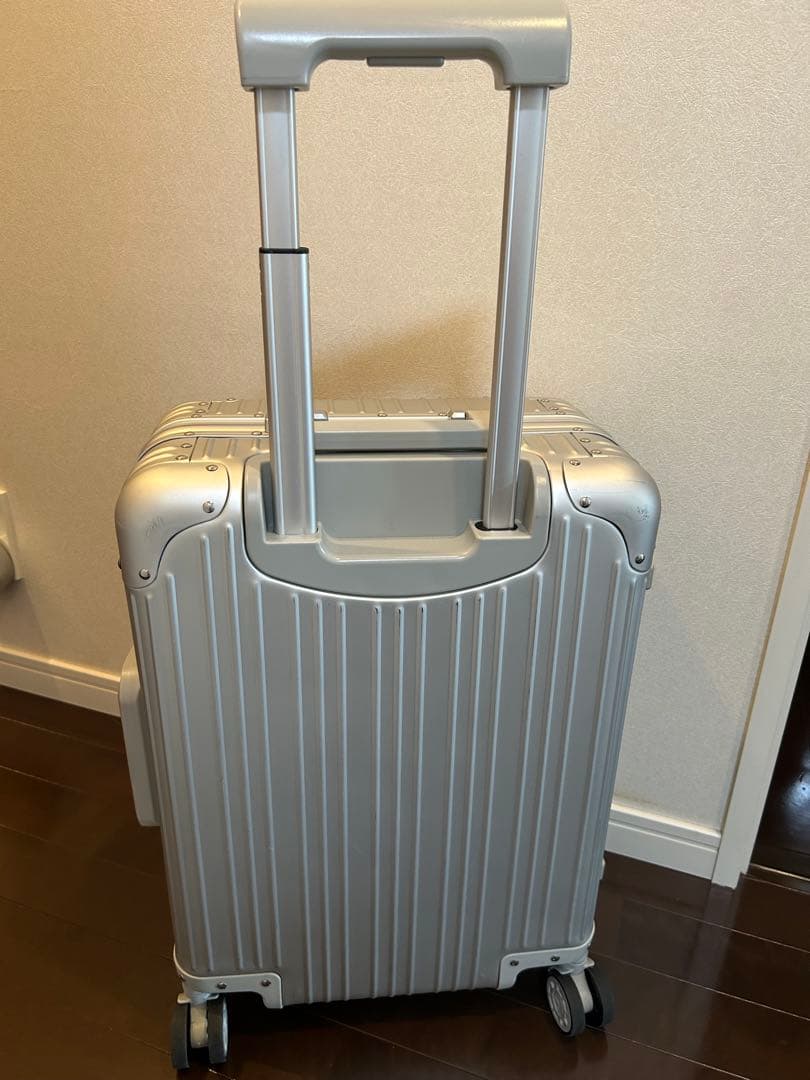 メルセデスベンツ　ノベルティ　キャリーケース 32L （機内持ち込み可 ）4輪